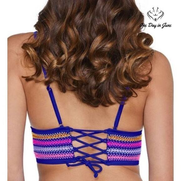 Arizona Jean Co. Juniors Bikini Top Size XXL - Picture 2 of 4